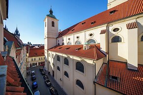 Old Town - 3 Bedroom 3 Bathroom Kitchen