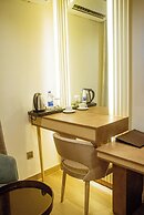 Check Inn Hotel Gimbiya