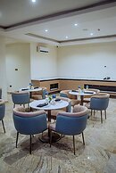 Check Inn Hotel Gimbiya