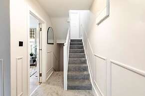 Fulham Oasis - From 325 Per Night