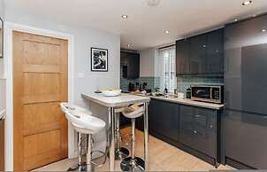 Mills Cottage - From 125 Per Night