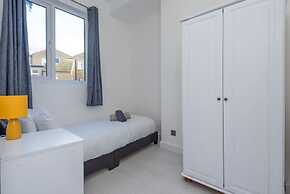 Comfy Flat Near Portobello Road