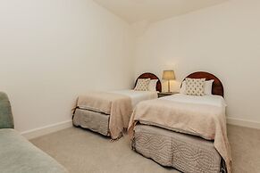 Badgemore Cottage - From 250 Per Night