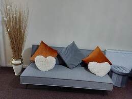 Tranquil Leicester Retreat in Oadby
