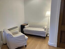 Suitable for Couple or Young Family