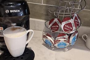 Stylish 2-bed House in Stamford Town Centre