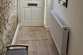 Stylish 2-bed House in Stamford Town Centre
