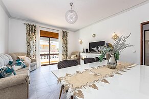 New Sunset Haven in Gale-2br With Big Terrace