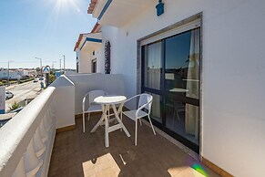 New Sunset Haven in Gale-2br With Big Terrace