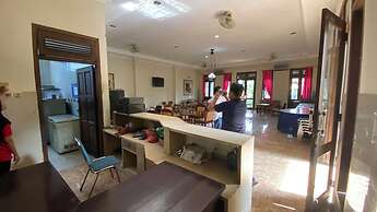 Collection O Pekalongan Near Pasar Batik Setono Formerly Hotel Jayadip