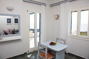 AURA PAROS