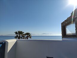AURA PAROS