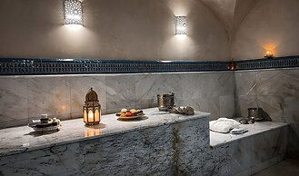 DWO Mira Palace