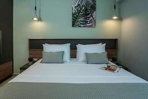 Mediteranean Luxury Apartment