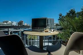 Mediteranean Luxury Apartment