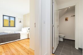 Belem Design 08 by Homing