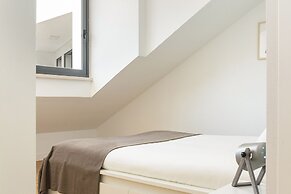 Belem Design 13 by Homing