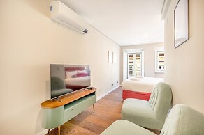 Bairro Alto Prime Studio II by Homing