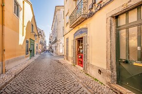 Bairro Alto Prime Studio II by Homing