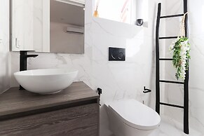 Rato Prime Terrace BY Homing