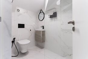 Rato Prime Terrace BY Homing