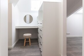 Rato Prime Terrace BY Homing