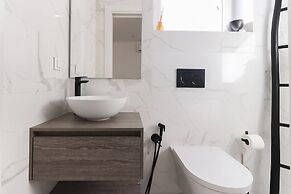 Rato Prime Terrace BY Homing