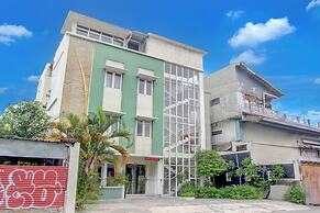 Collection O Jalan Malioboro Near Lempuyangan Station Formerly Hotel V