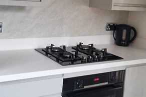 3 Bedroom, Sleeps 6, Free Parking