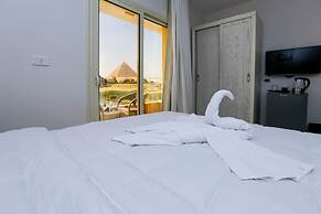 Pyramids Land Suites