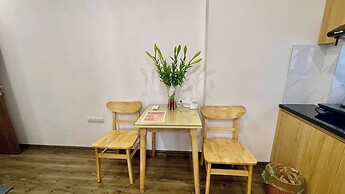 Era Apartment Khuc Thua Du