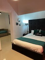 Adhoc Boutique Barrio Antiguo