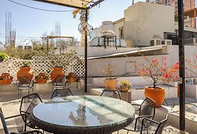 Adhoc Boutique Barrio Antiguo