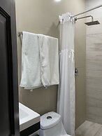 Adhoc Boutique Barrio Antiguo