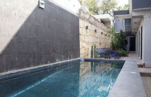 Adhoc Boutique Barrio Antiguo