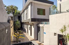 Adhoc Boutique Barrio Antiguo