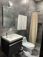 Adhoc Boutique Barrio Antiguo