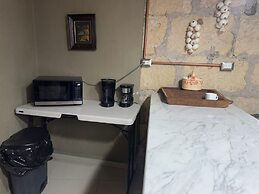 Adhoc Boutique Barrio Antiguo