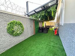 Zinq Bridge Aparments