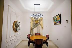 Zinq Bridge Aparments