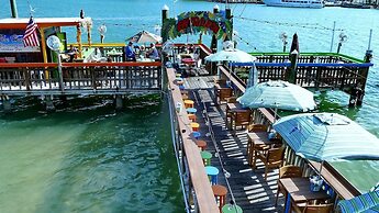 Madeira Bay Resort I 1402