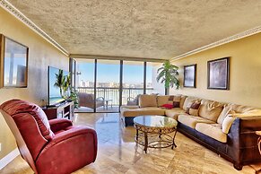 St. Pete Beach Yacht and Tennis Club 404