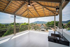 Classic Modern Pool Villas Rawai 3BR