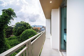 Classic Modern Pool Villas Rawai 3BR