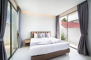 Classic Modern Pool Villas Rawai 3BR