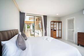 Classic Modern Pool Villas Rawai 3BR