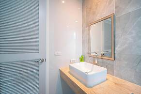 Classic Modern Pool Villas Rawai 3BR