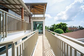 Classic Modern Pool Villas Rawai 3BR