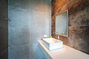 Classic Modern Pool Villas Rawai 3BR