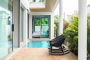 Classic Modern Pool Villas Rawai 3BR